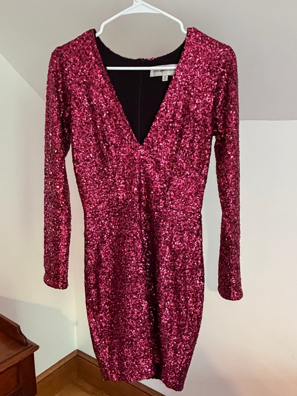 Dress the Population Sparkling Deep Pink Sequin V-Neck Bodycon Dress